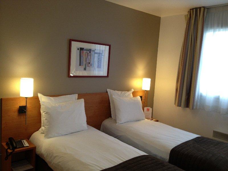Sejours & Affaires Creteil Le Magistere Aparthotel Exterior photo